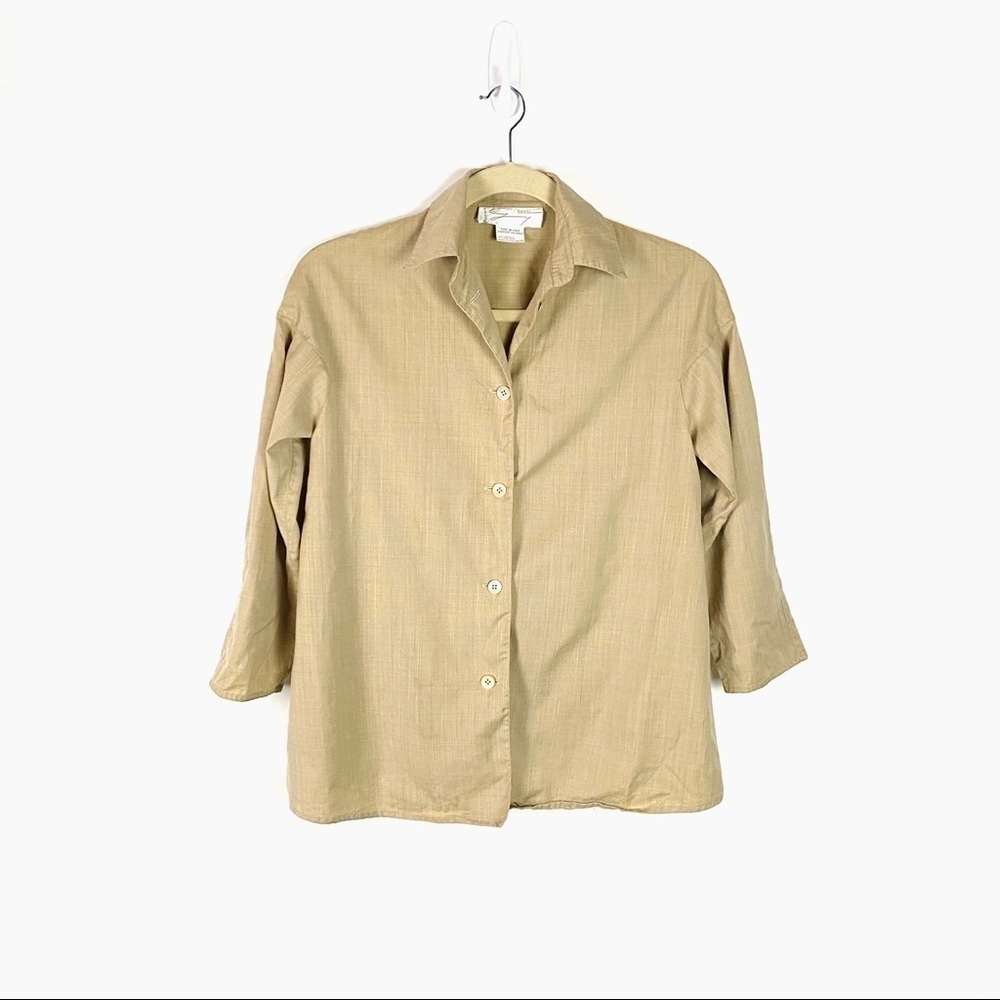 Genny Beige Long Sleeve Button-Down Shirt Size 8